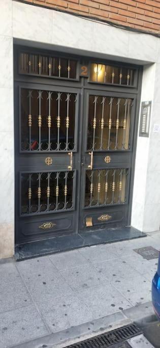 Palomar Mostoles Superhost Con Garaje 5 Pax Exterior photo